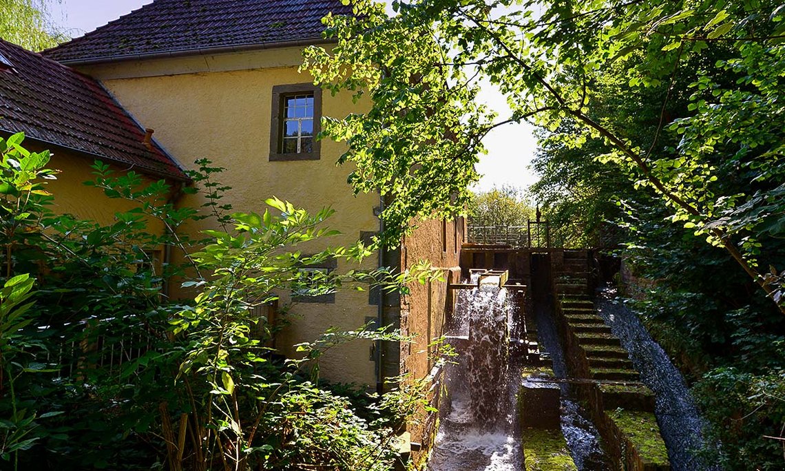 Die Schäferkämper Wassermühle ist eine authentisch erhaltene technische Anlage, die nur aufgrund ihres langen Stillstands der Restaurierung bedurfte.